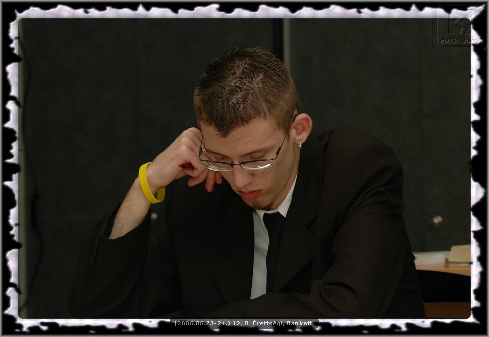 (2006.06.23-24.) 12. B Erettsegi elott, alatt. Bankett - 06.jpg