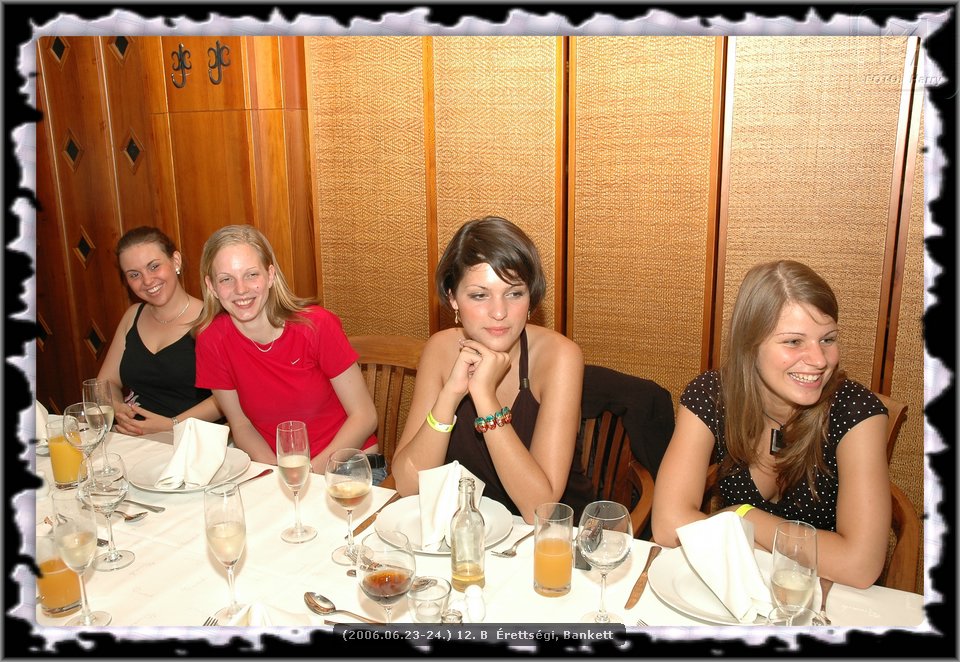 (2006.06.23-24.) 12. B Erettsegi elott, alatt. Bankett - 31.jpg