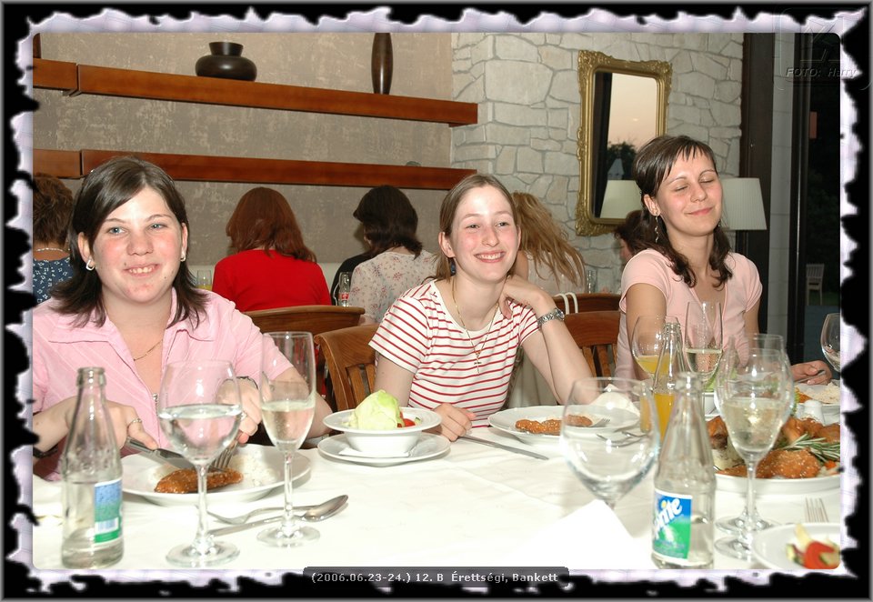 (2006.06.23-24.) 12. B Erettsegi elott, alatt. Bankett - 46.jpg