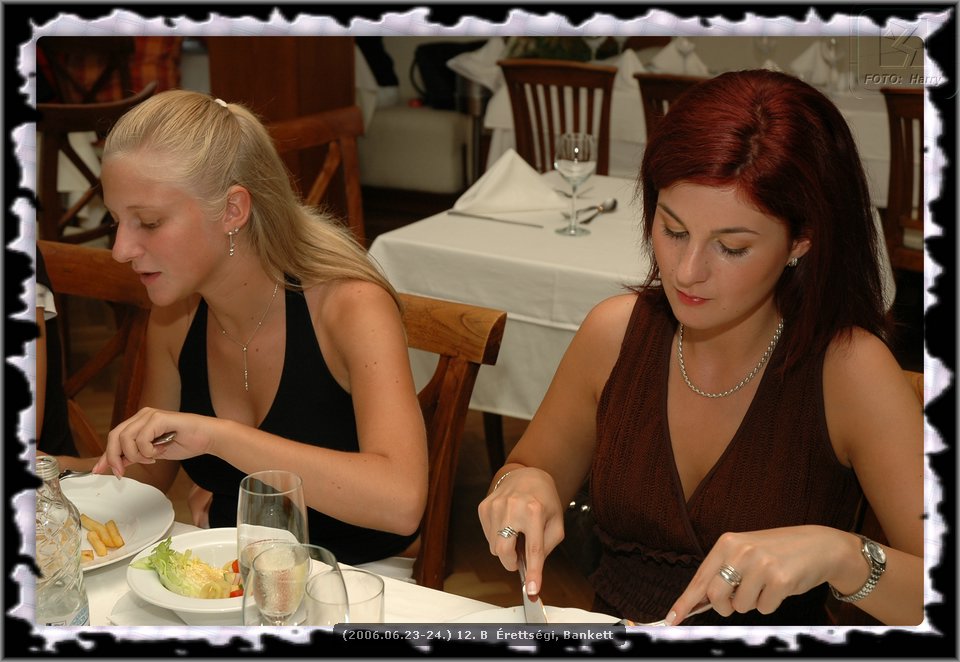 (2006.06.23-24.) 12. B Erettsegi elott, alatt. Bankett - 56.jpg