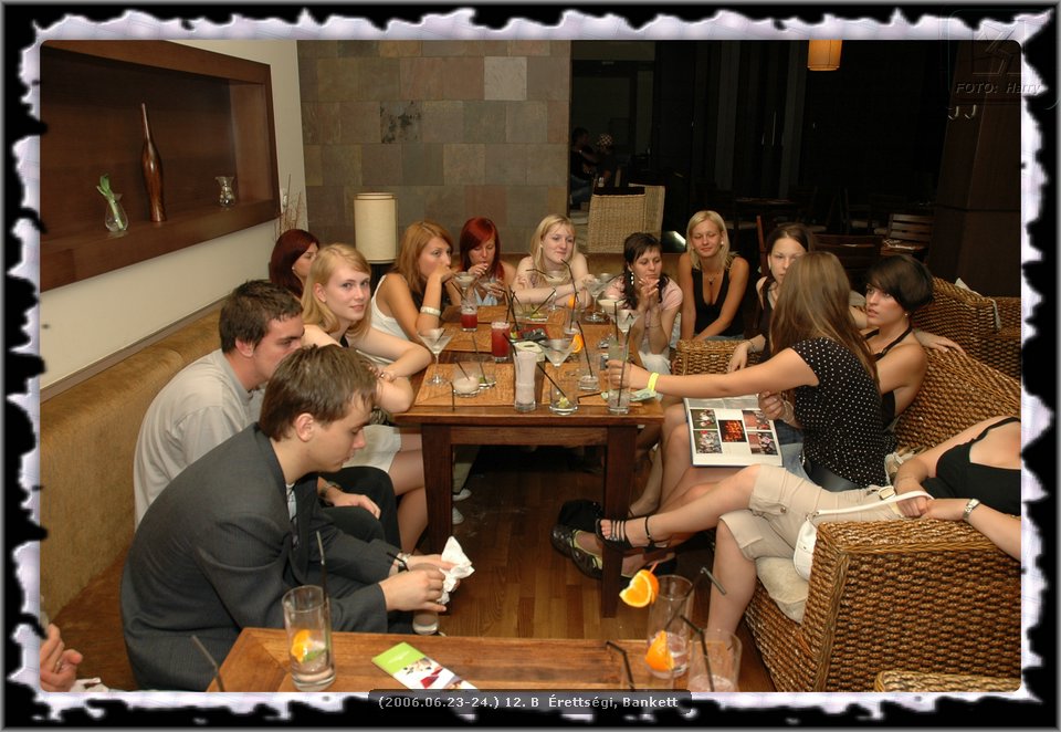 (2006.06.23-24.) 12. B Erettsegi elott, alatt. Bankett - 59.jpg