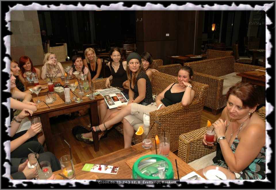 (2006.06.23-24.) 12. B Erettsegi elott, alatt. Bankett - 60.jpg