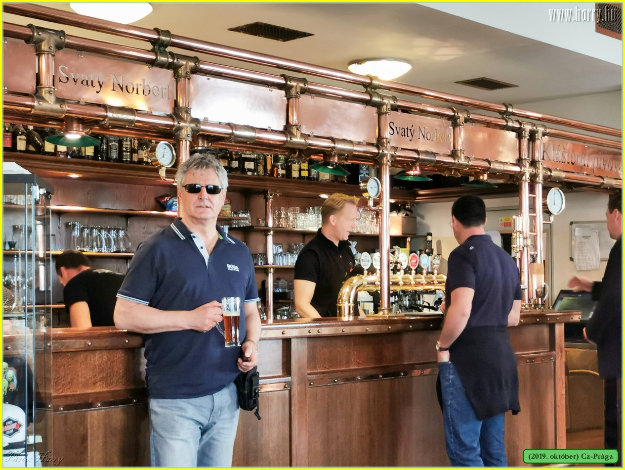 2019.oktober-Cz-Praga-068.jpg